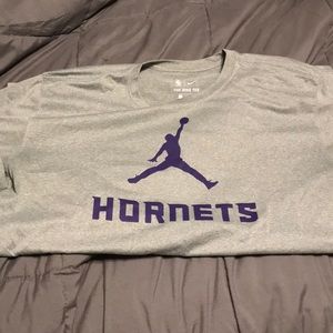 Nike Jordan Dri Fit Charlotte Hornets shirt. EUC!